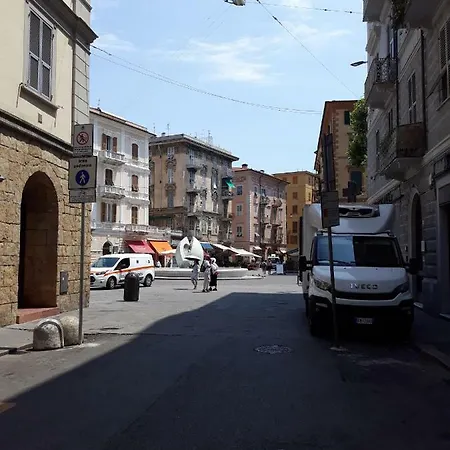 Piazza Garibaldi شقة *