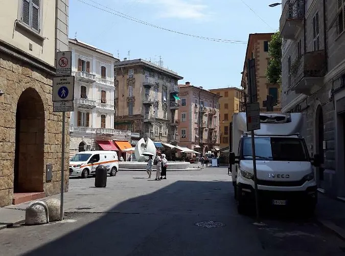 Piazza Garibaldi Apartmán *